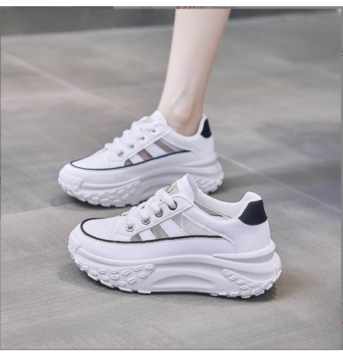 new Casual fashion thick sole wear-resistant non-slip soft double layer hollow sneakers women leisure sports walking shoes