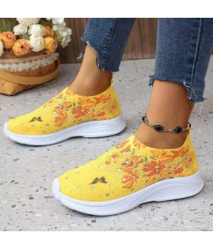 women casual shoes Women's Fly Knit Casual Walking Sneakers Summer Running Shoes with Fabric Insoles Wholesale Strings Shoelaces