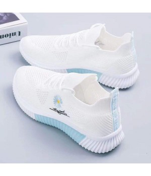 Wholesale Casual Shoes Ladies Flat Shoes Female Sport Shoes White Running Sneakers New Arrivals Cheap Fashion for Women